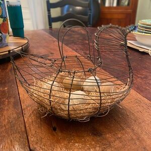 Vintage Wire Chicken Basket with 5 Wooden Eggs